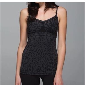 Lululemon just breathe tank in grey cheetah print size 6